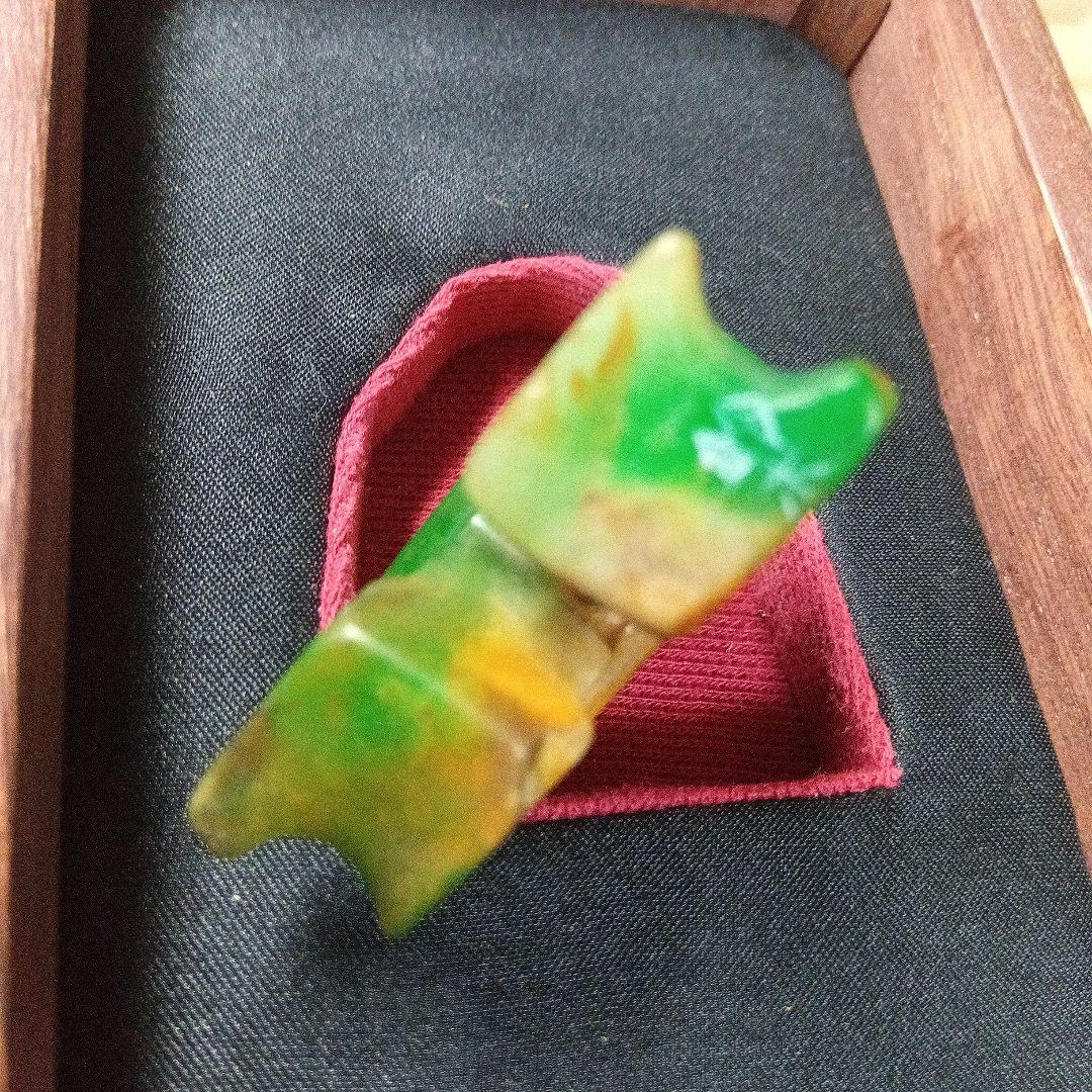 綿刈様、専用でございます。　古墳時代　骨董　歴史史料　勾玉　極上翡翠琴柱形石製品