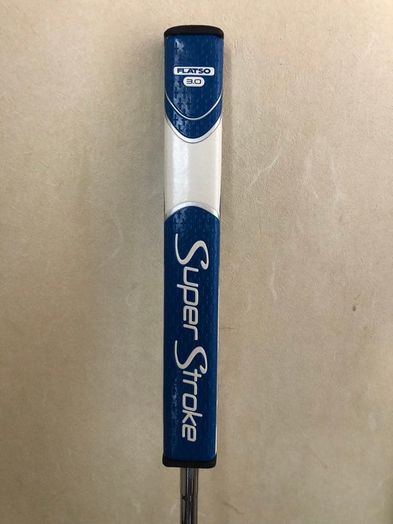 ODYSSEY WHITE HOT RX330Mパター カバー付き　サービス付き