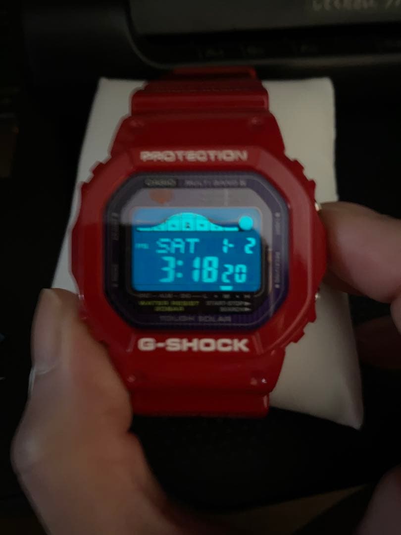 G-SHOCK CASIO 3222 赤
