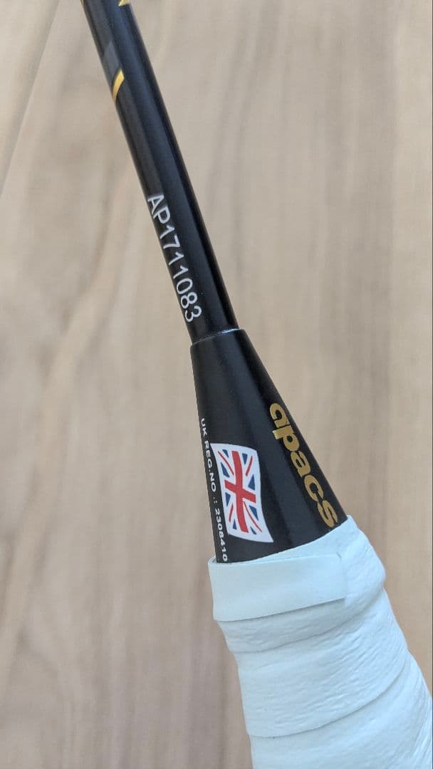 ラケット Apacs Hypercore 8000 4UG6