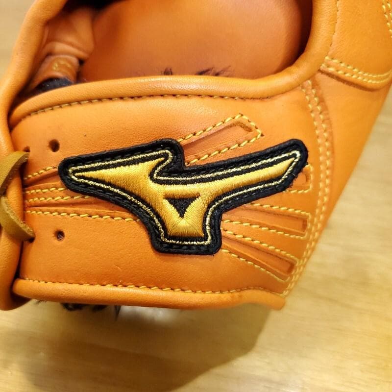 ミズノ 長野久義モデル MBA 巨人時代 限定品 美品 外野用 軟式グローブ