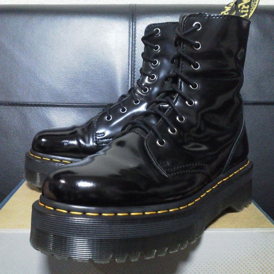Dr.Martens JADON UK7 黒 男女可 厚底 8ホール