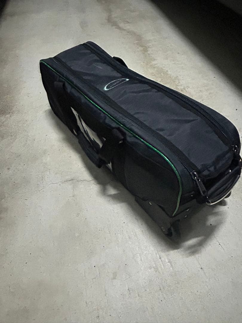 storm ボウリングボールバッグ　3個入り　タイヤ付き