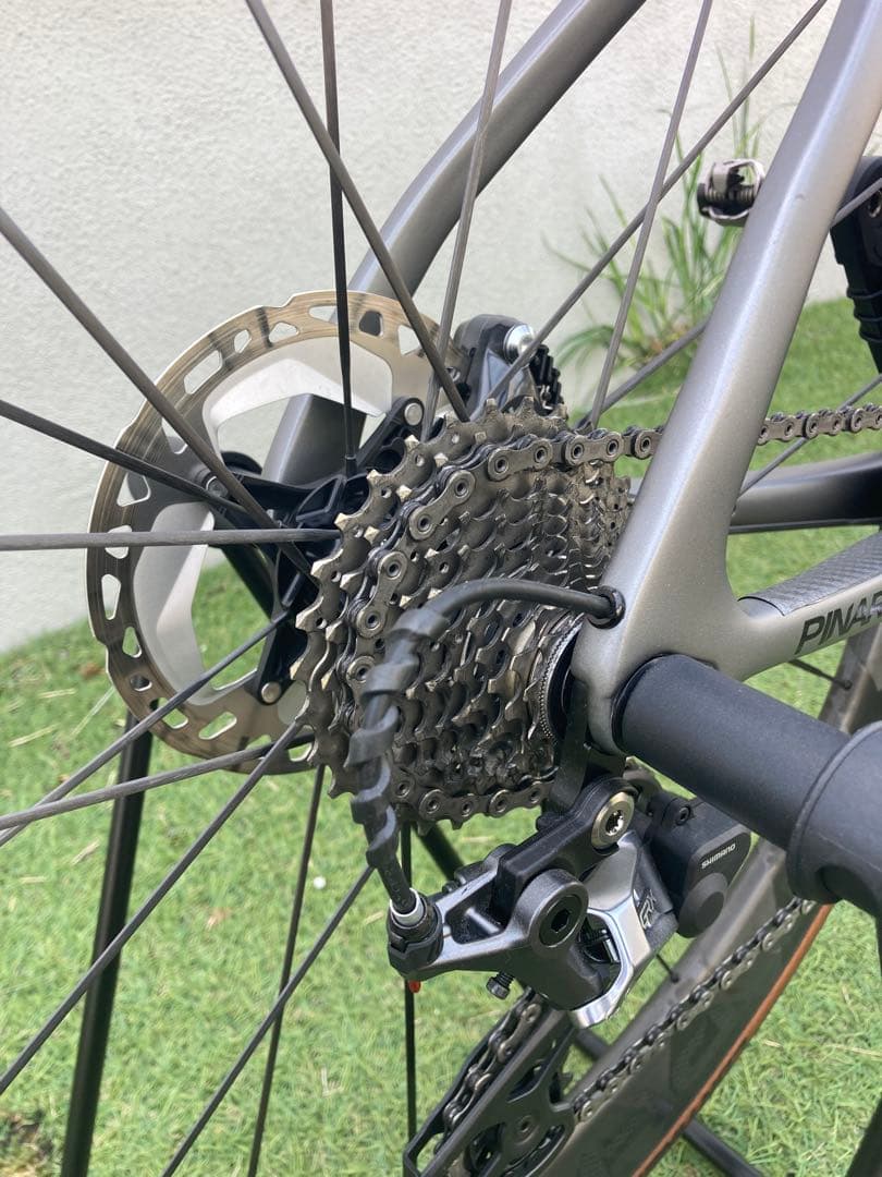 PINARELLO PARIS DISC 2021年モデル　 ※ホイールなし※