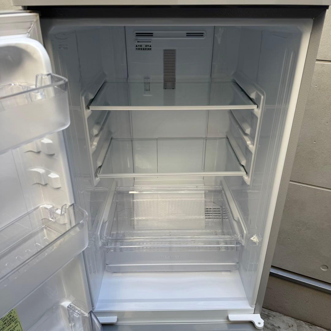 169⭐️2020年製美品★シャープ　冷蔵庫　大型　右、左開き　一人暮らし