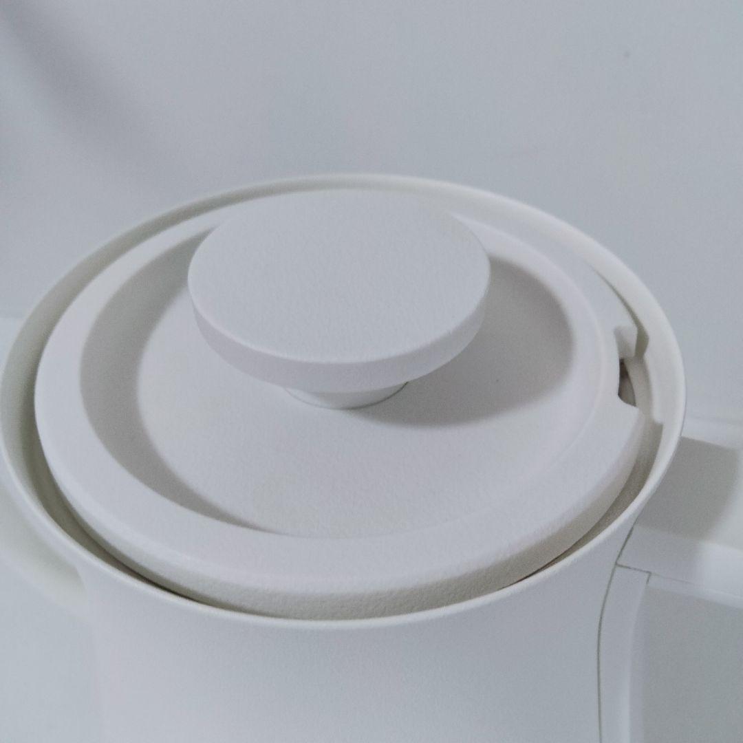 【中古美品】BALMUDA バルミューダ　電気ケトル　ホワイト　白　638