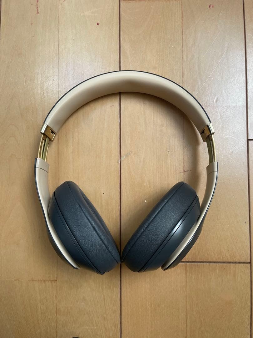 Beats Studio3 ワイヤレスヘッドホン ネイビー/ゴールド　本体のみ