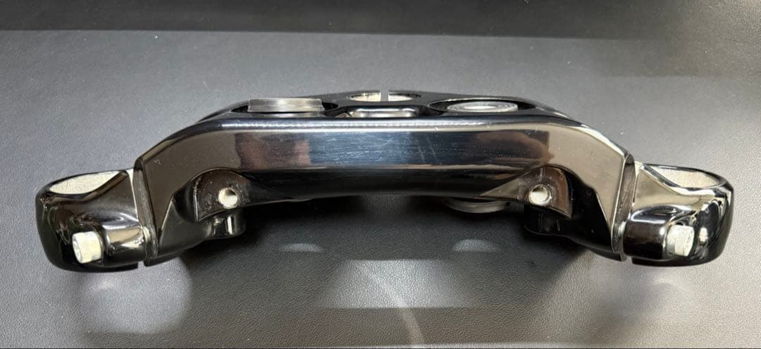 ハーレー　FXBR FXBRS ブレイクアウト　トリプルツリー　ステム