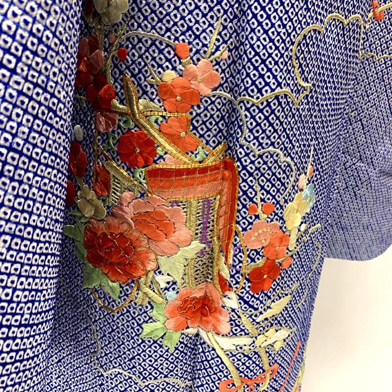 506ag54□七五三 七歳 女児 着物&袋帯 総絞り 総刺繍 御所車□美品