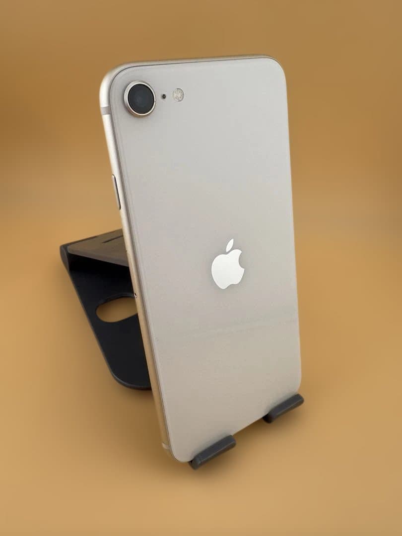 iphone SE 代3世代　128GB スターライト　バッテリー100%