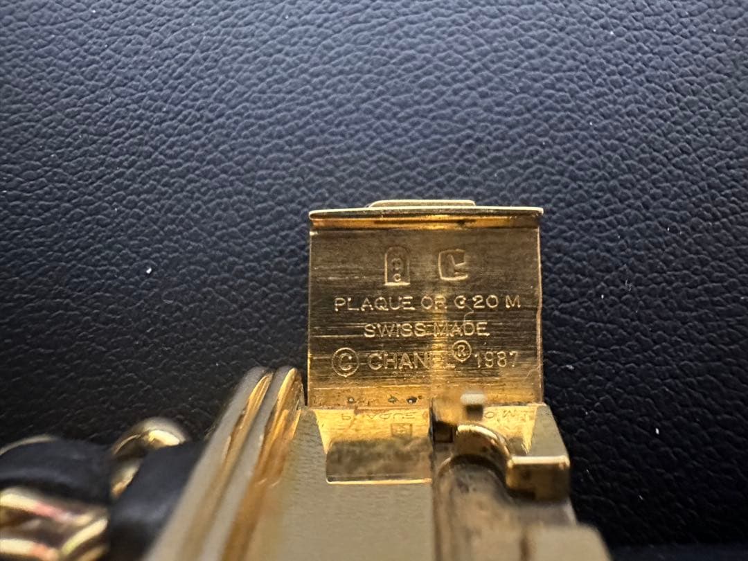 CHANEL シャネル プルミエール M クォーツ時計 黒金 レディース 不動