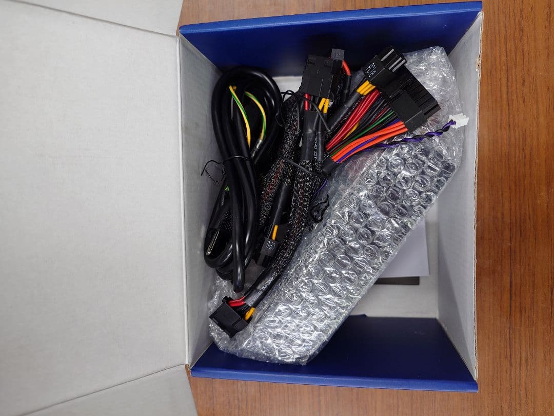 【値下げ】SilverStone FX350-G 350W 電源ユニット