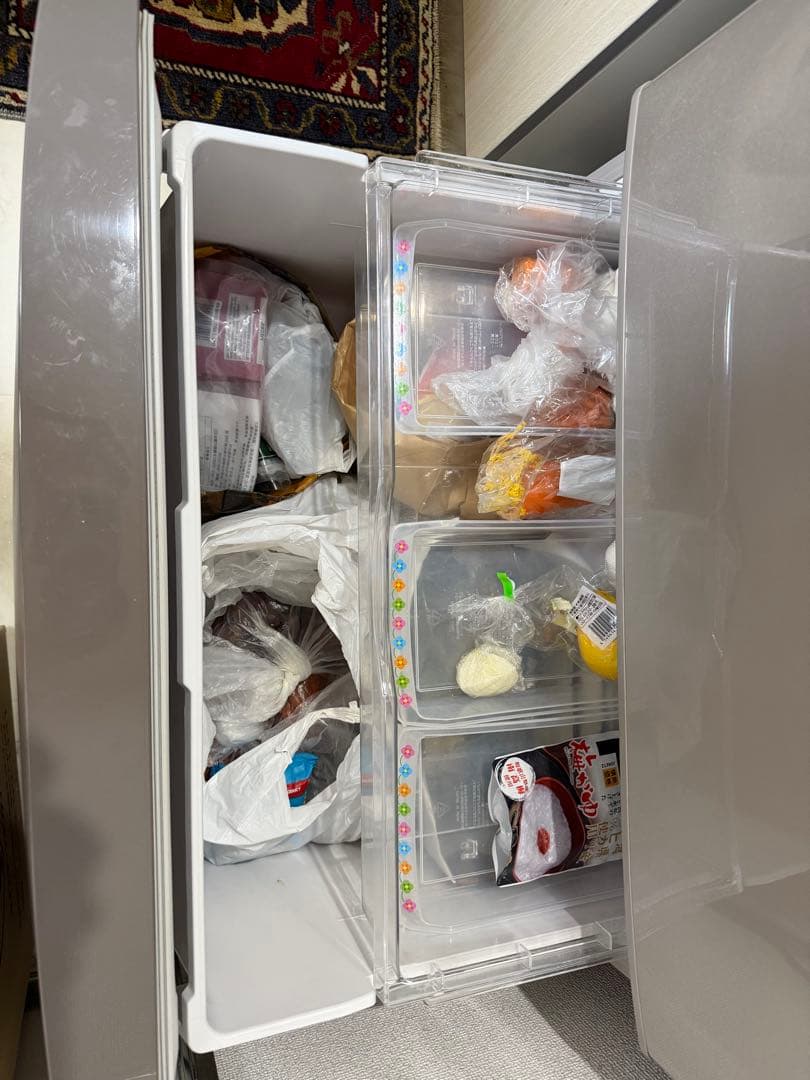 蜂*蜜様 日立ノンフロン冷凍冷蔵庫 R-F520D（T）型　グレー