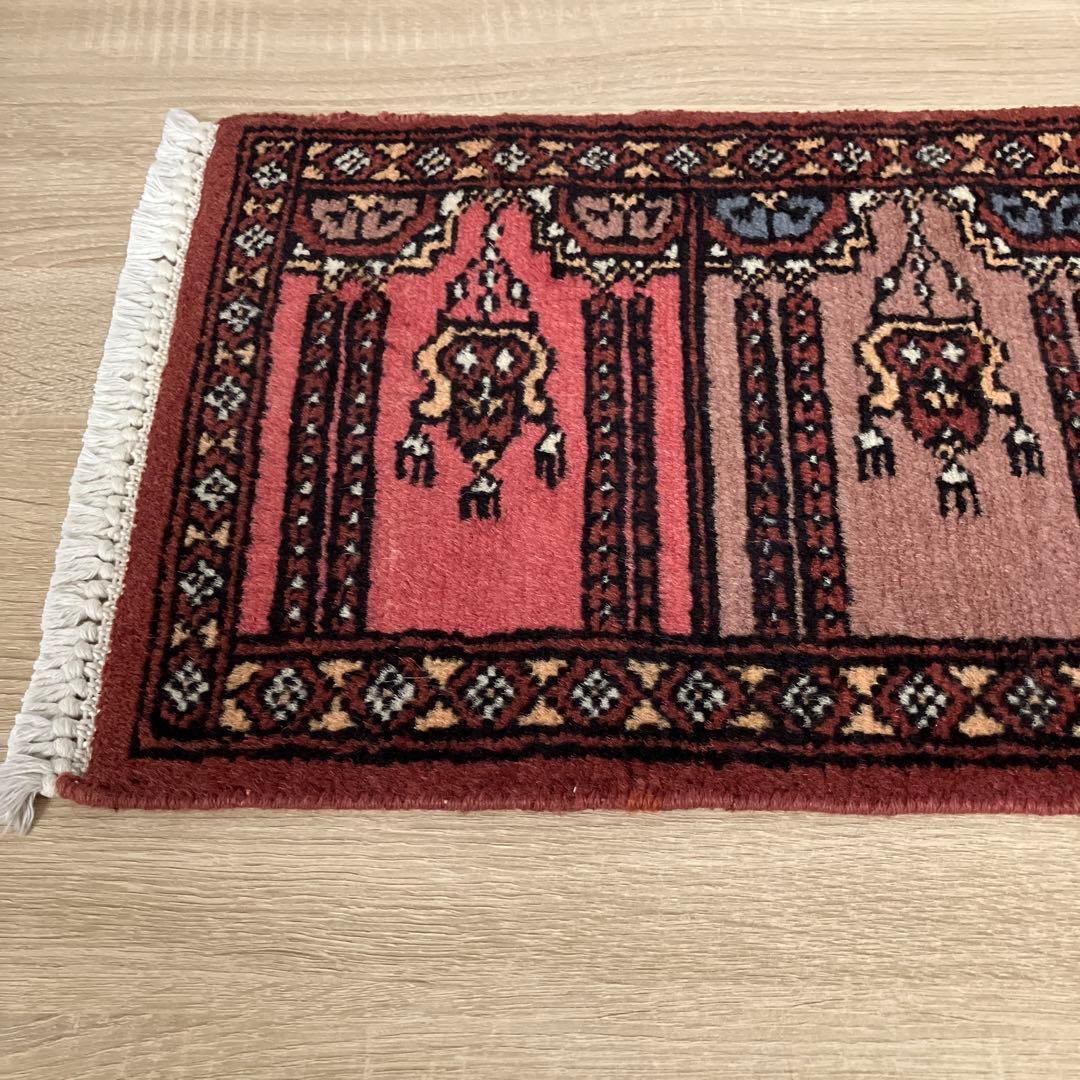 ラグ手織り絨毯　ミニラグ　ヴィンテージ ラグ　トライバルラグ32cmx63cm