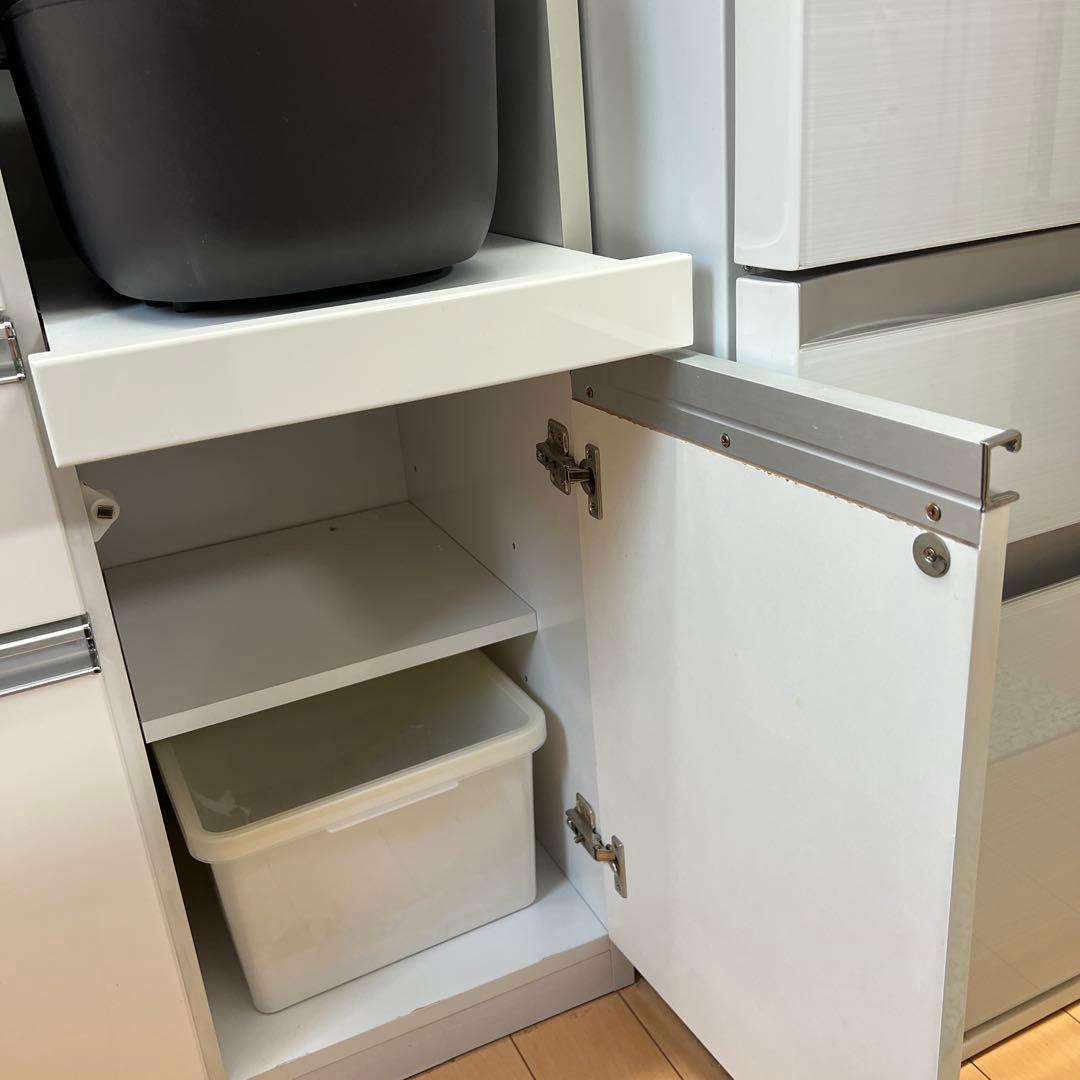 ホワイトキッチンカウンター カップボード　炊飯器収納付き
