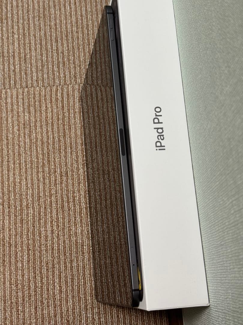 iPad Pro 12.9インチ 第3世代 512GB Cellularモデル