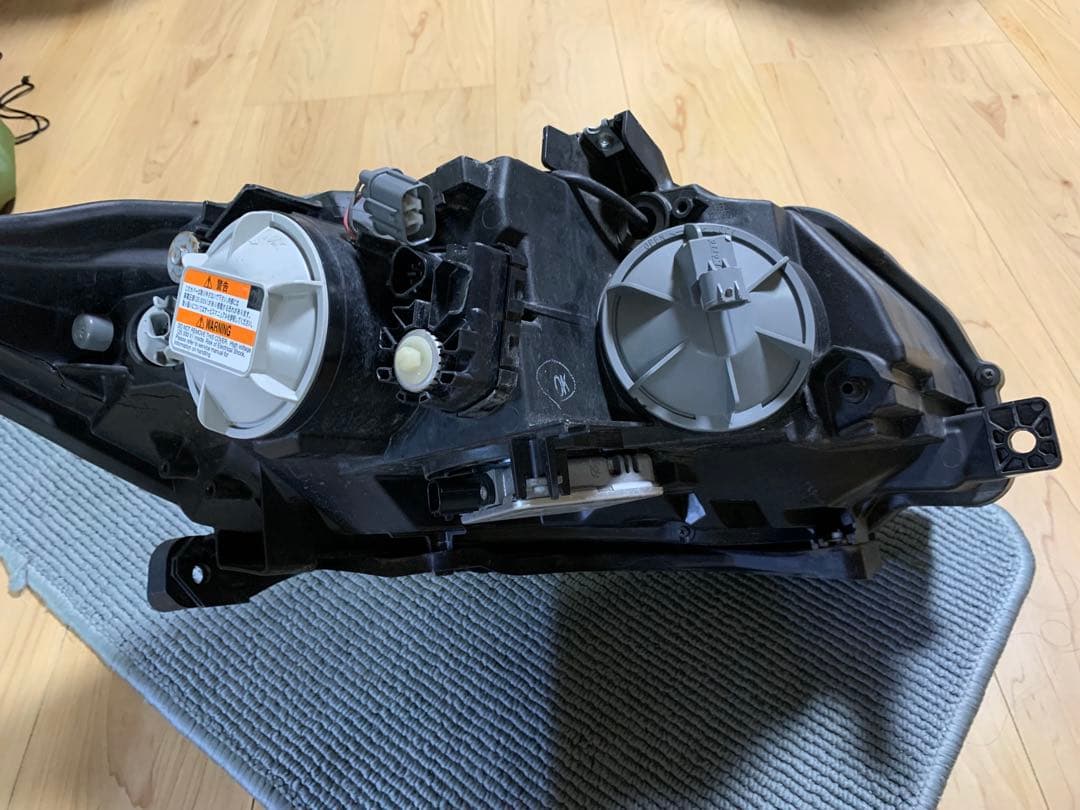 鯉空㌃⭐︎プロフⅣ見てネ専用 HONDA CR-Z ヘッドライト左右