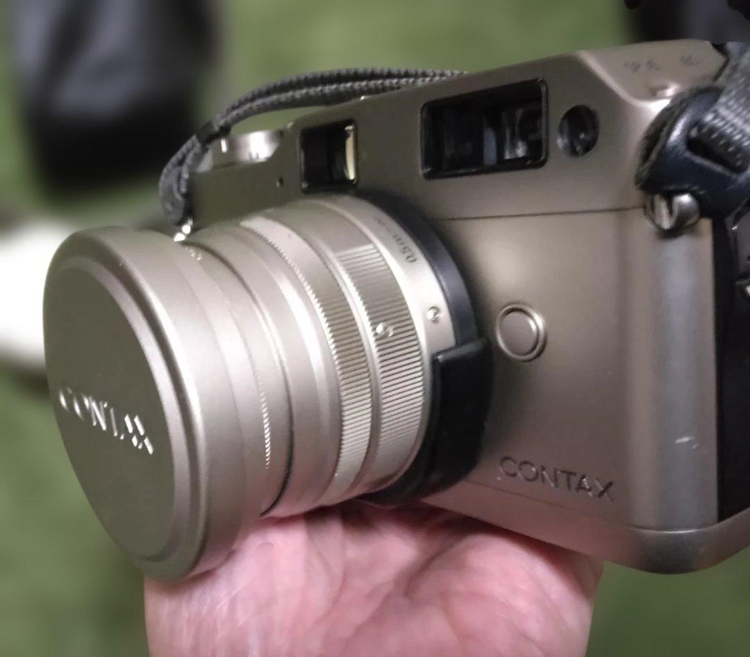 ル*カ様 CONTAX G1本体,レンズ2本,純正フラッシュ,汎用ケース付き