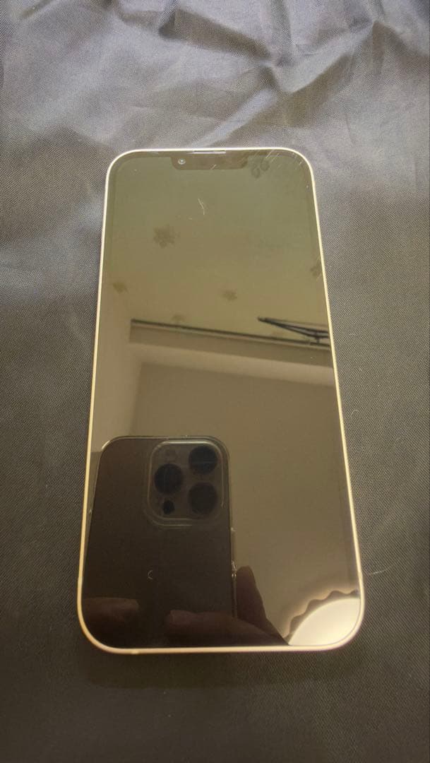 iPhone13 スターライト　256GB