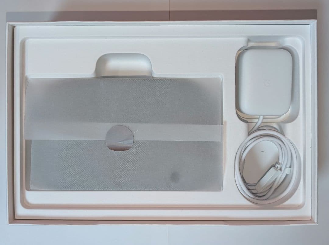 Google Pixel Tablet と充電スピーカー ホルダー Hazel