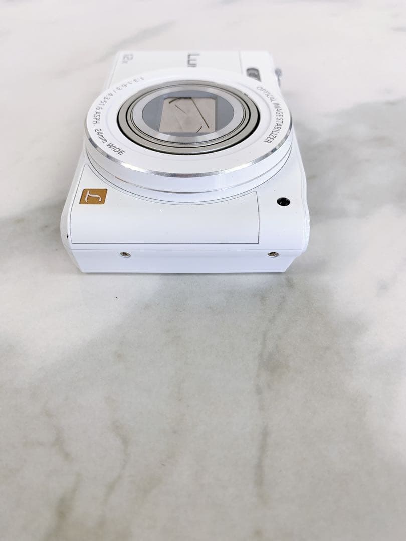 ＃Panasonic LUMIX DMC-SZ8 ホワイト　コンパクト　デジカメ