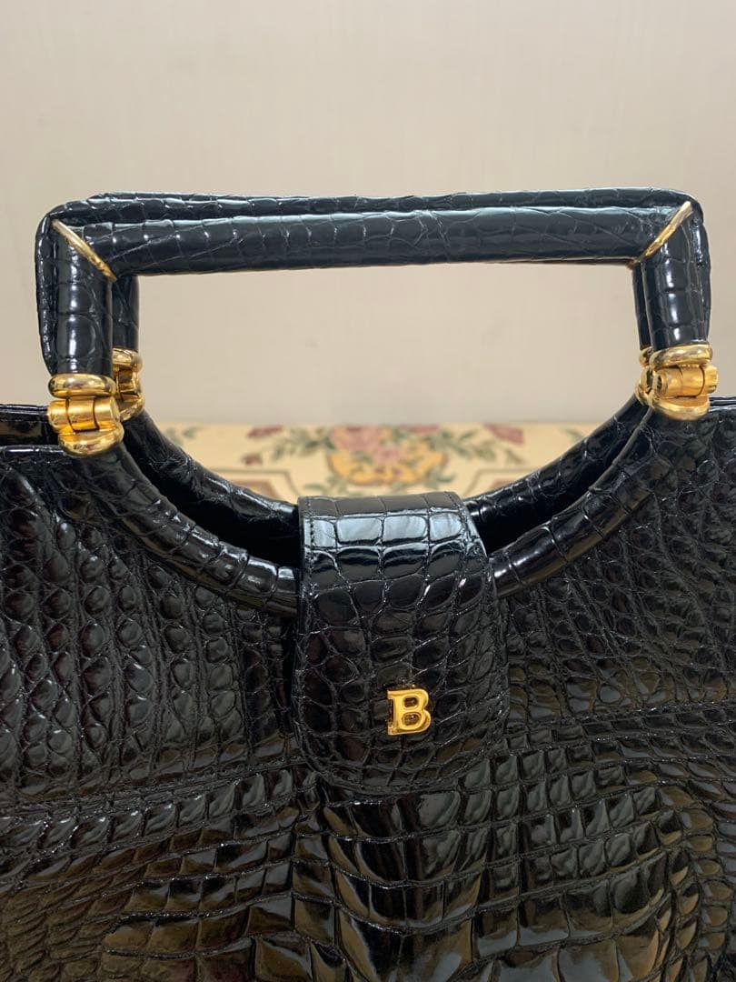 BALLY シャイニングクロコダイルハンドバッグ黒　ドイツ製