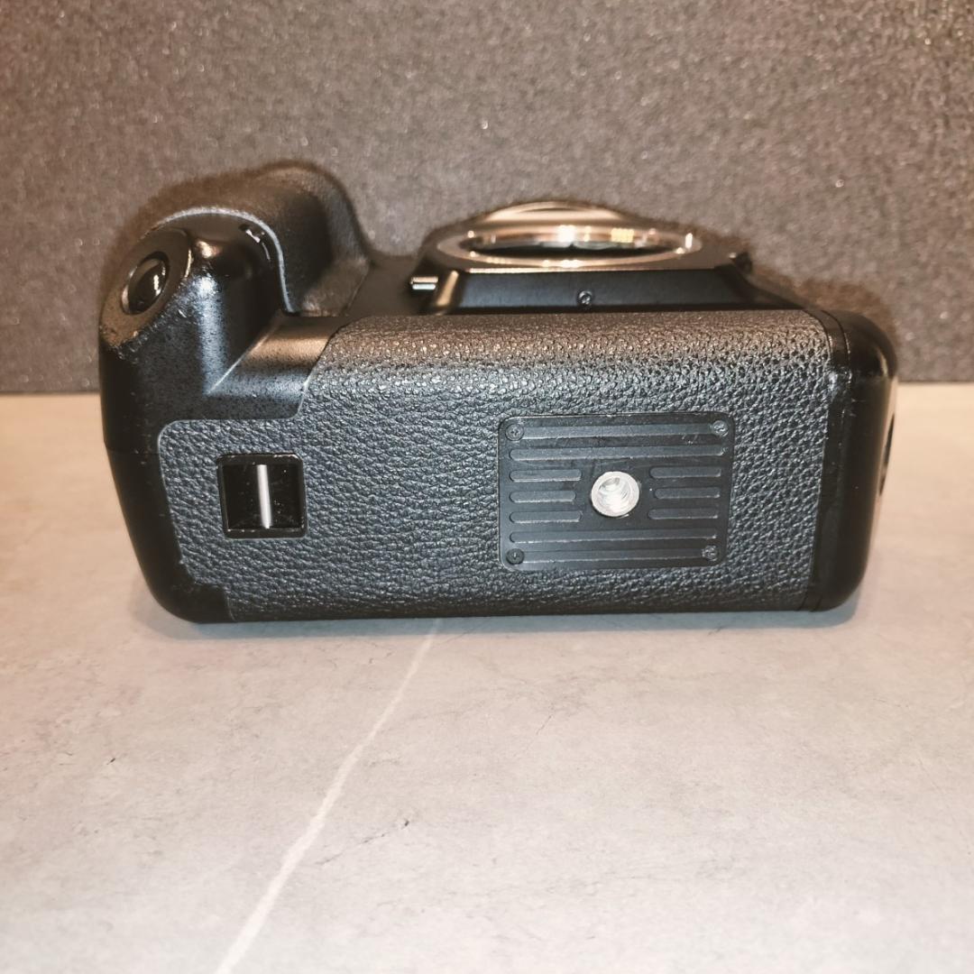 Canon EOS-1N フィルムカメラ