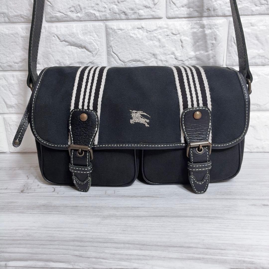 【バーバリー ブルーレーベル】　ショルダーバッグ　ホースロゴ キャンバス 黒