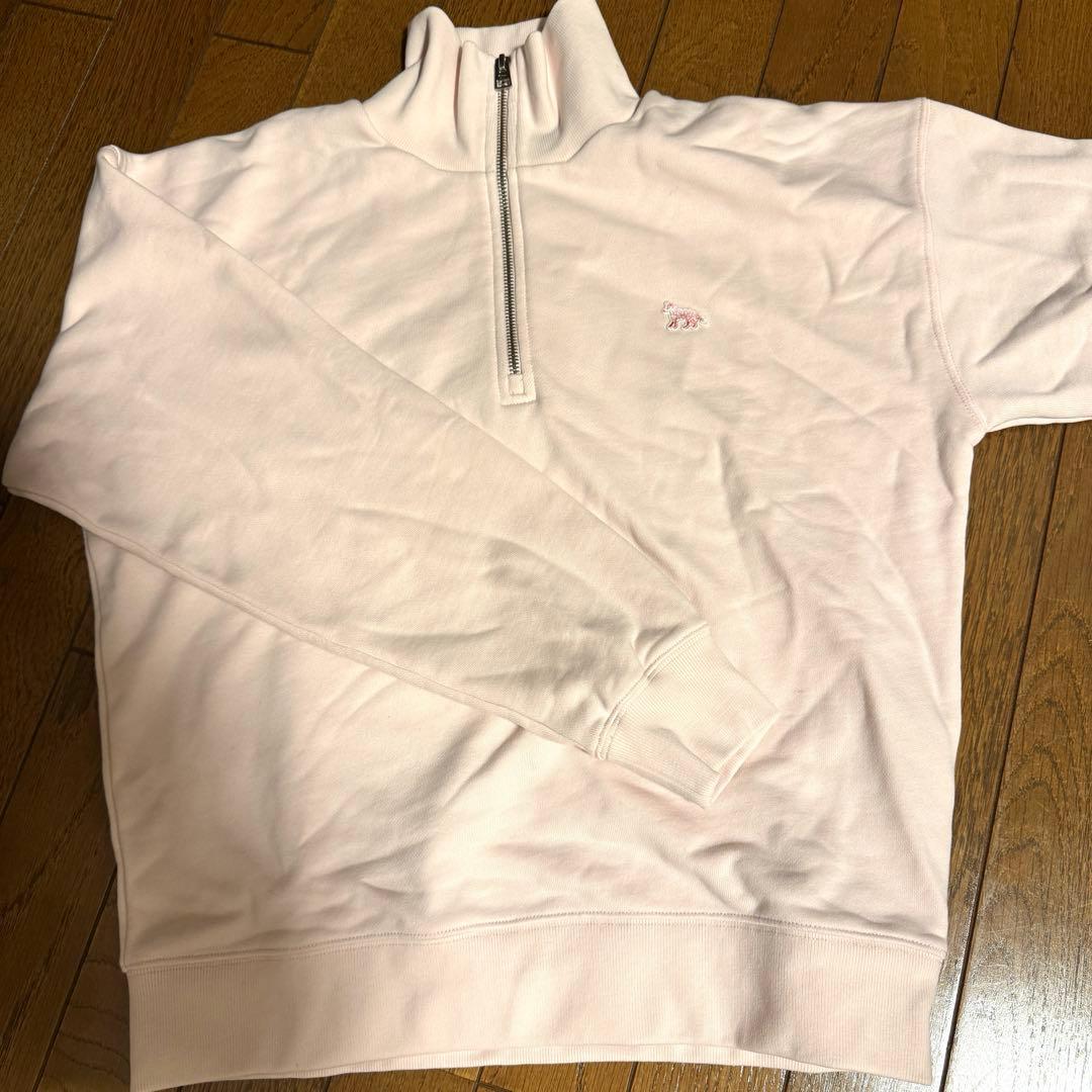 MAISON KITSUNÉ ピンク S ハーフジップトレーナー
