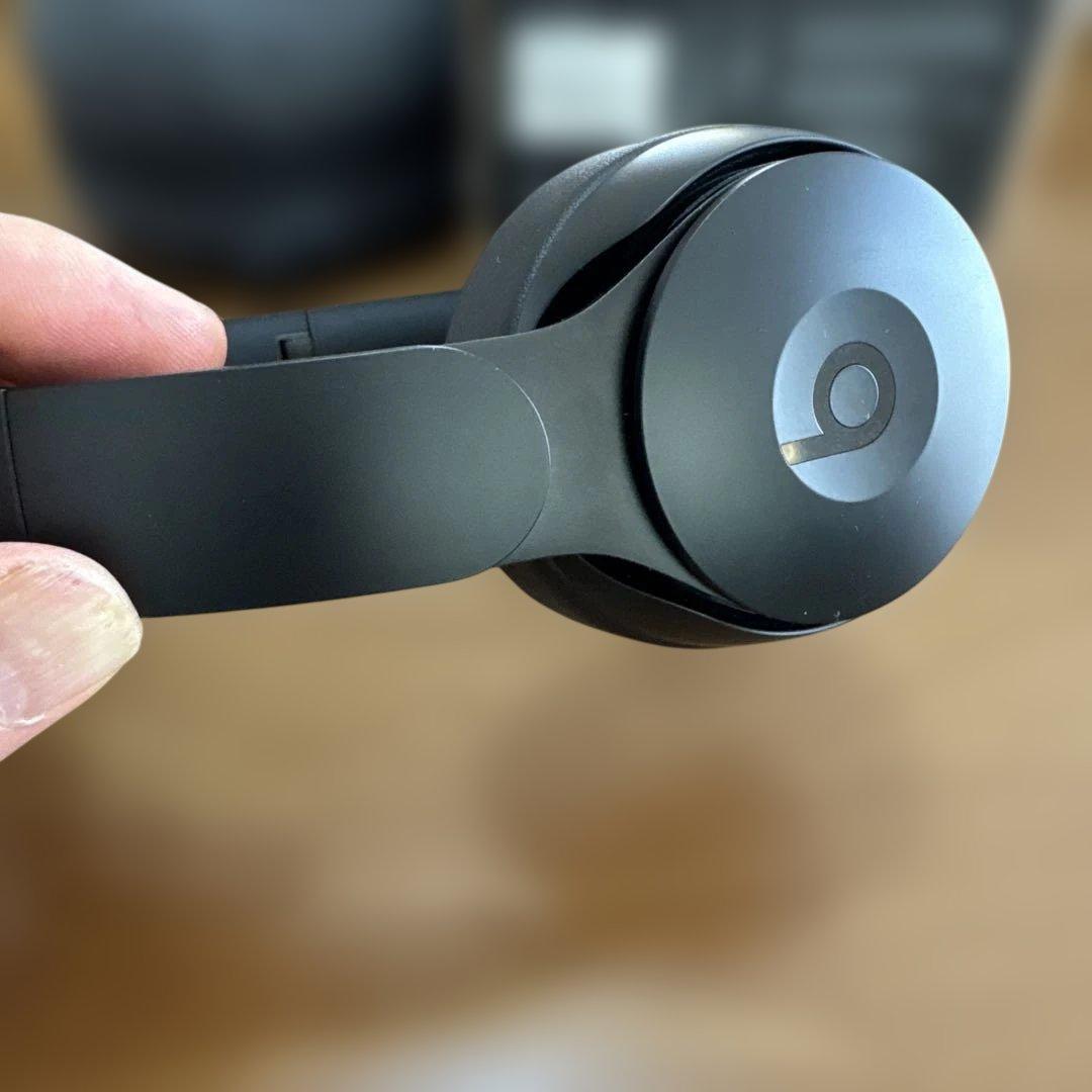 最終値下げ【美品】Beats SOLO PRO ワイヤレスヘッドホン ブラック