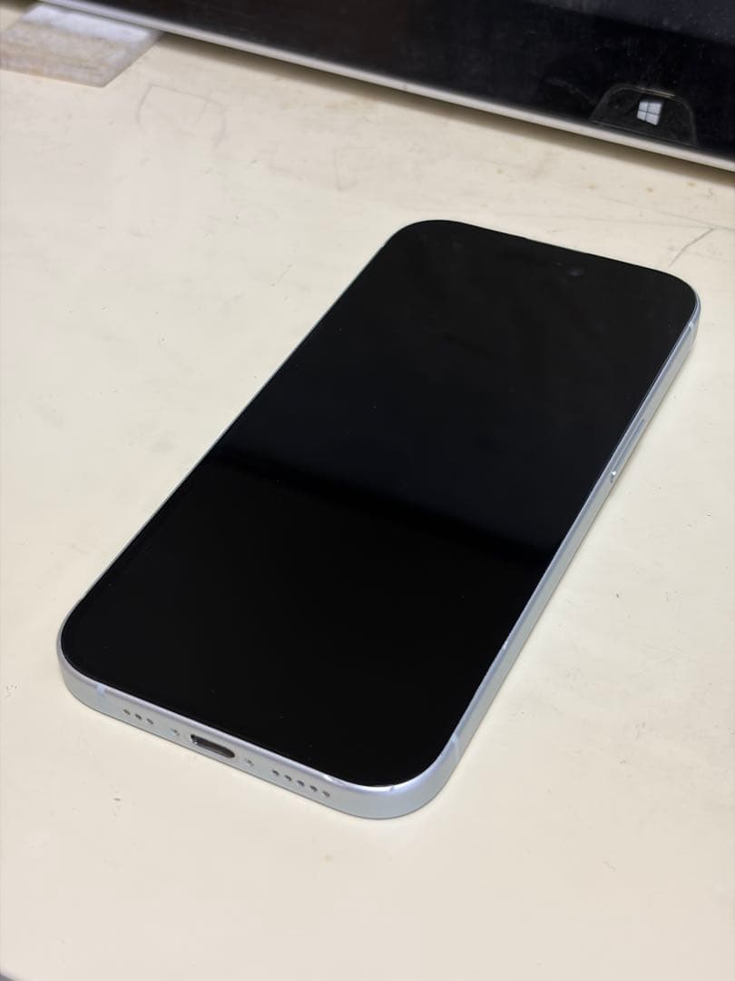 【美品】iPhone15 128G SIMフリー　本体のみ