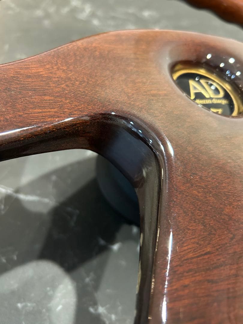 AD Altezza disegnoウッドステアリング