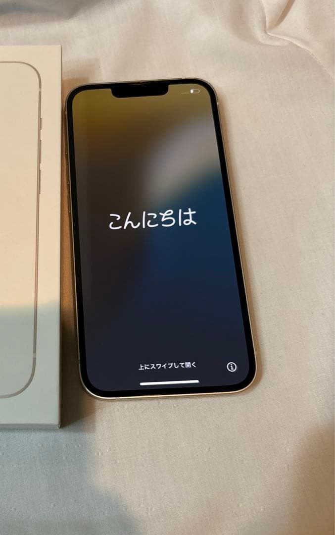 Apple iPhone 13 本体　容量128