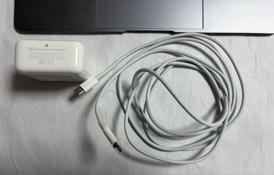 Mac Book 12 2015 early 512GB スペースグレー