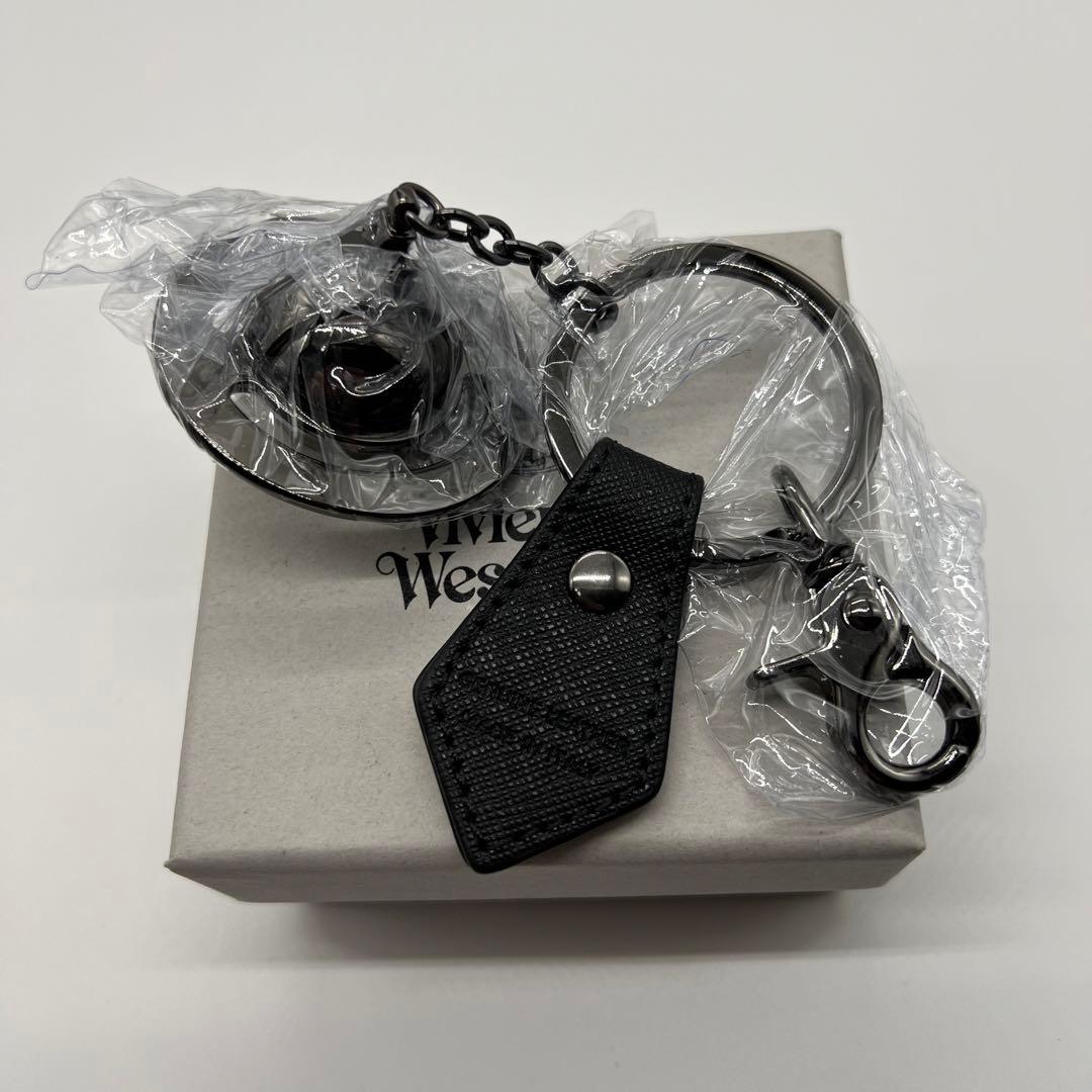 新品Vivienne Westwood ORB オーブ キーホルダー キーリング