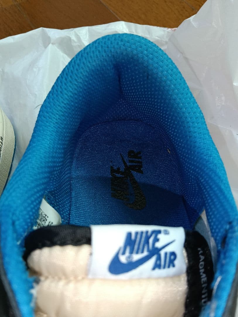 だ*い様 NIKE Air Jordan 1 ホワイト/ブラック/ブルー