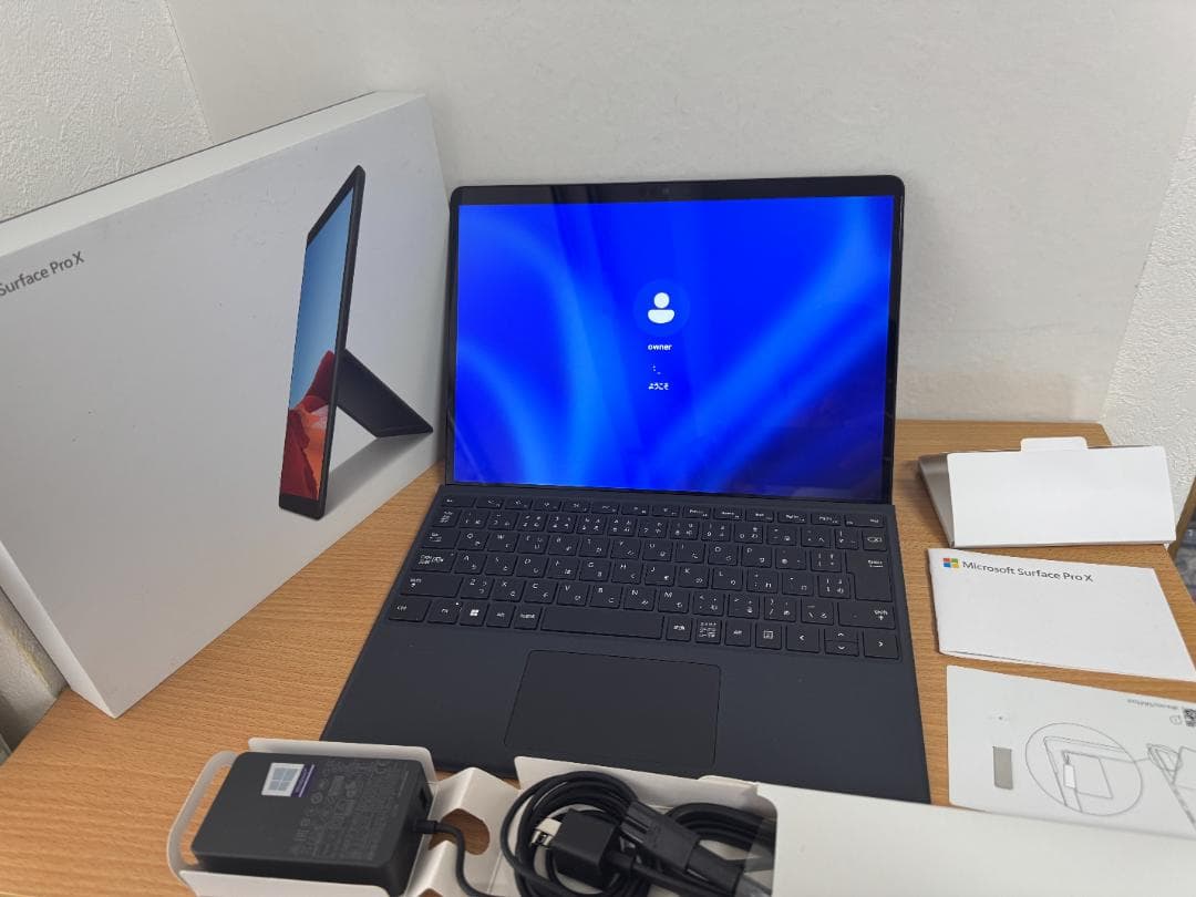 Windowsタブレット本体 Surface Pro X SQ1 3.0Ghz/16GB/256GB/LTE