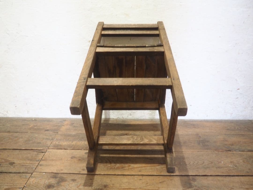 1294 ヴィンテージ　レトロな木製チェア　椅子　イス　学校　古家具　古道具