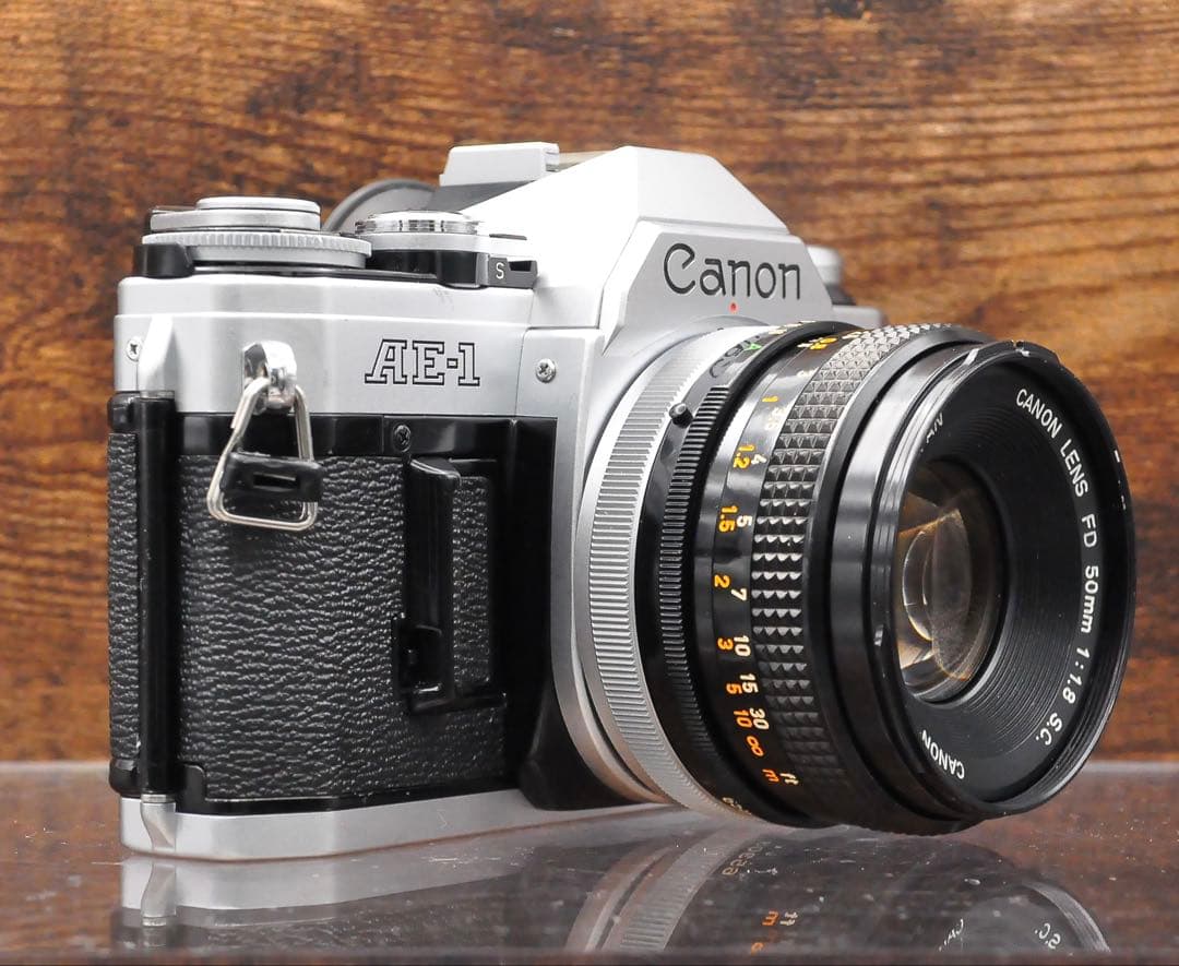 フイルムカメラ　Canon AE-1 動作品