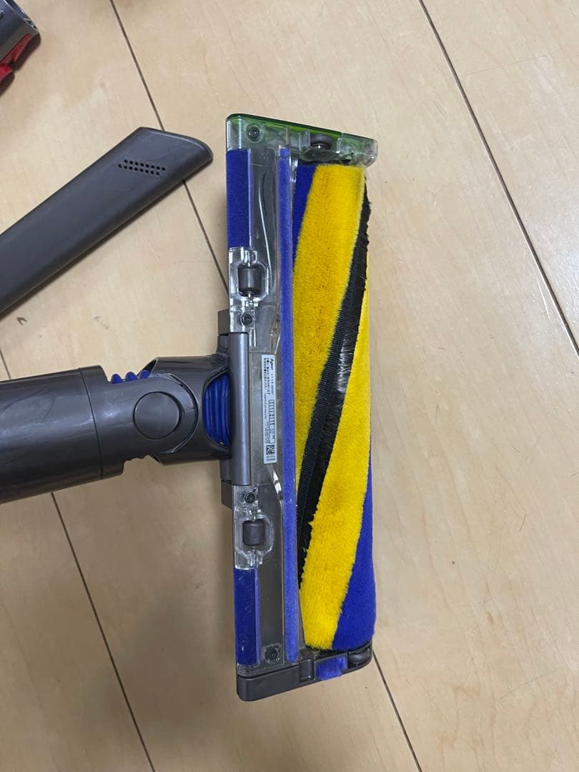 【美品】Dyson V12 SV20 Detect Slim コードレス掃除機