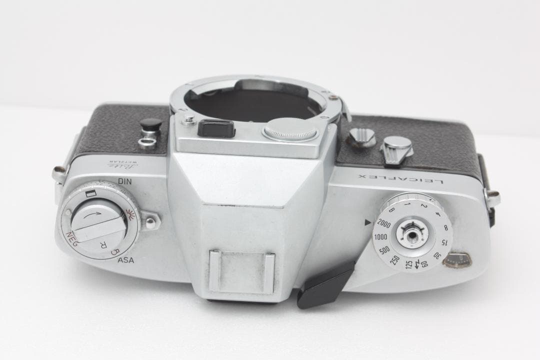 ライカ Leica LEICAFLEX 1st ストラップ付き #352a