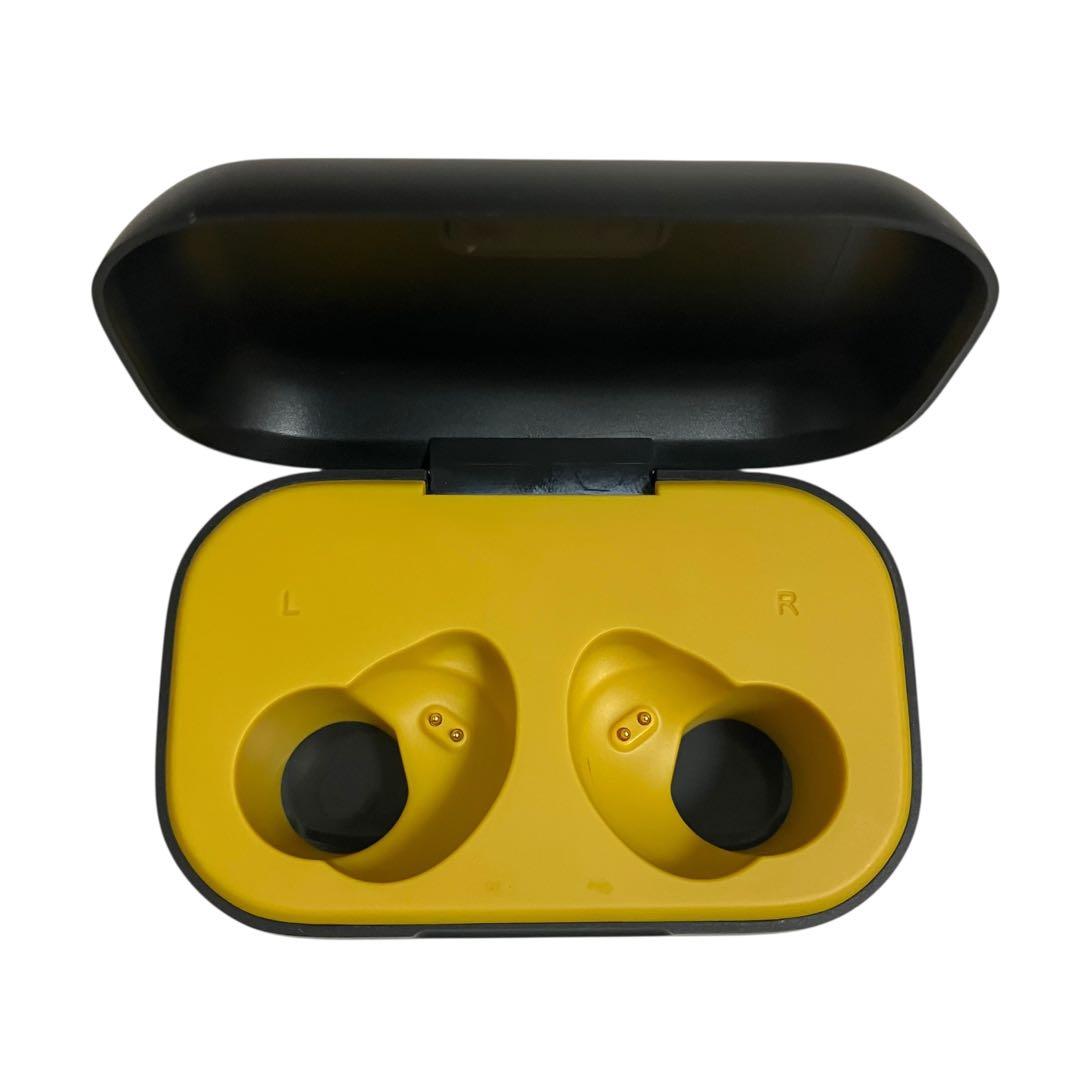 TRUE WIRELESS STEREO EARPHONES 七海建人　モデル