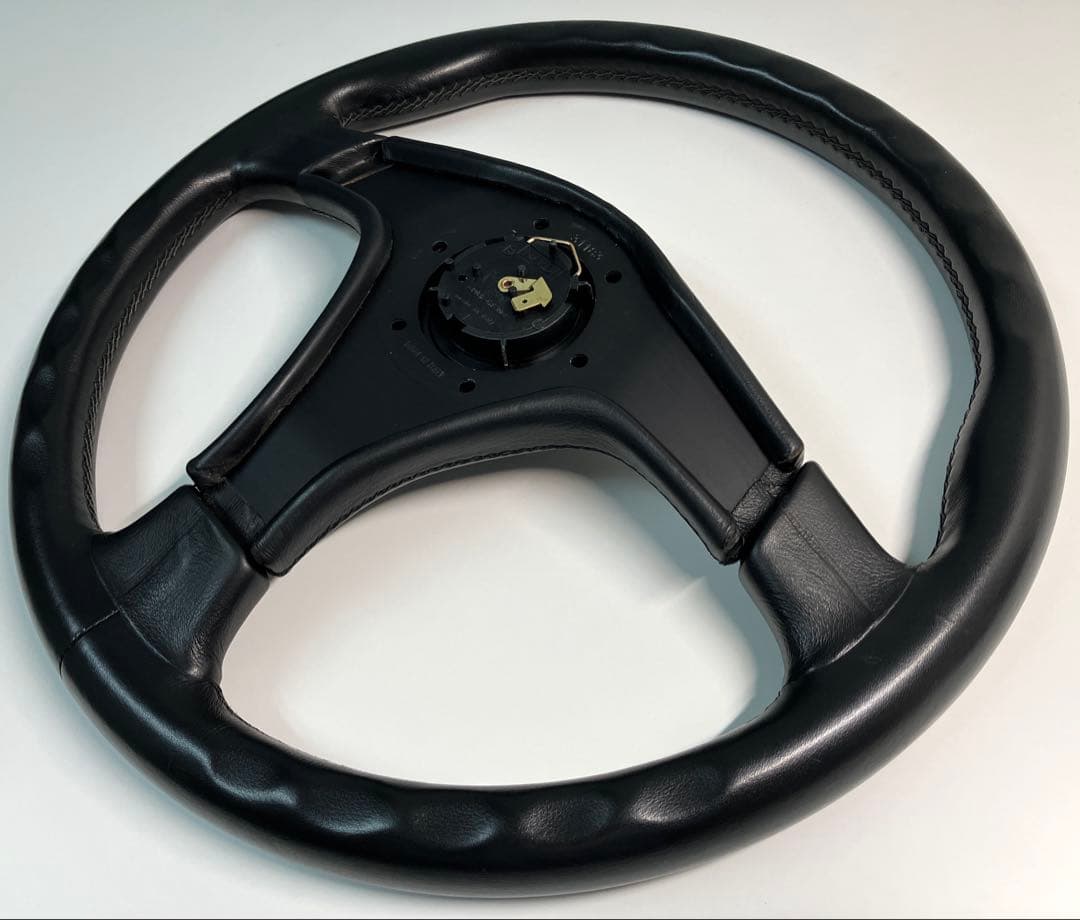 NARDI ナルディ ガラ3 ステアリング36cm/ホーンボタン/モモ/MOMO