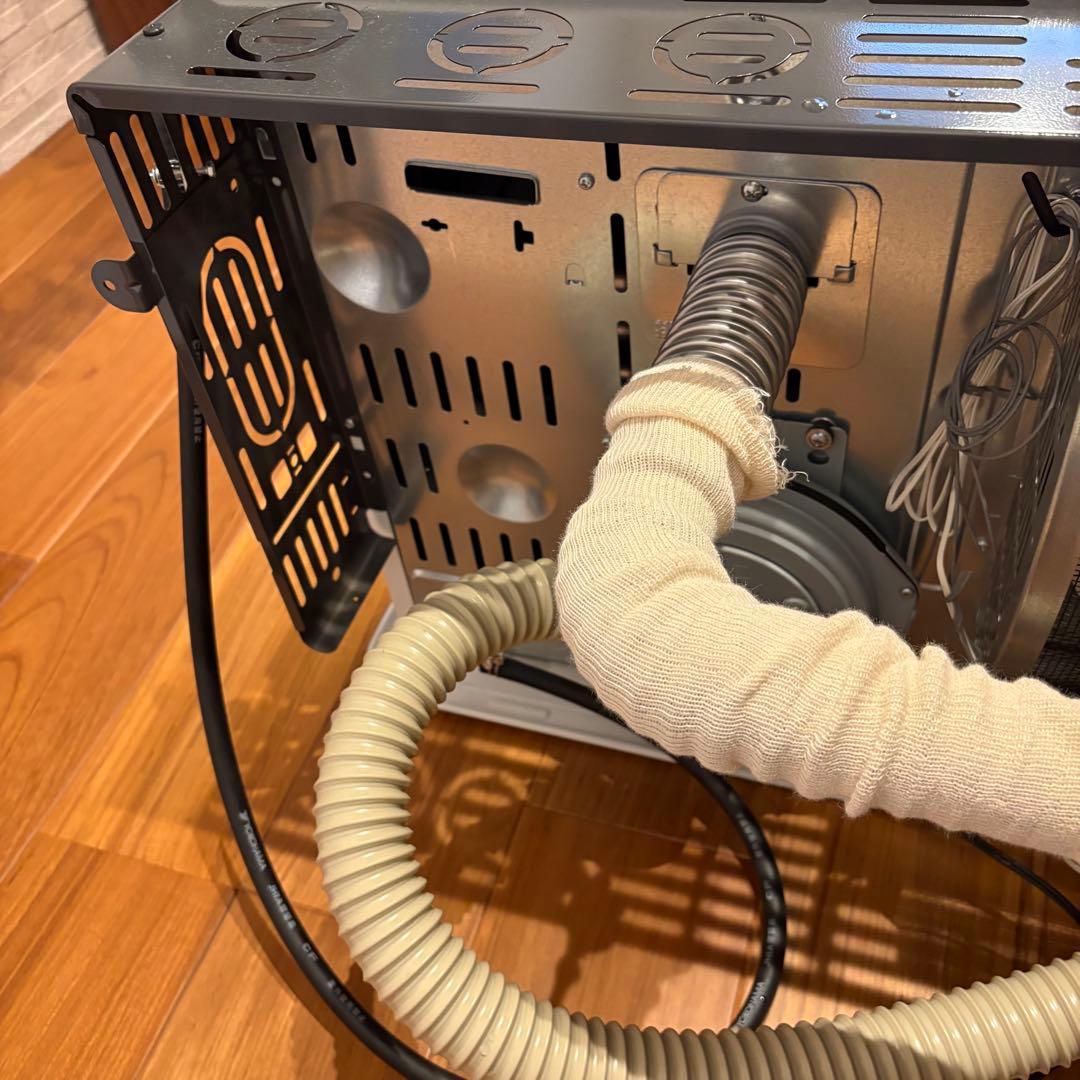 2023年式　ff式ファンヒーター FF-WG40SH CORONA