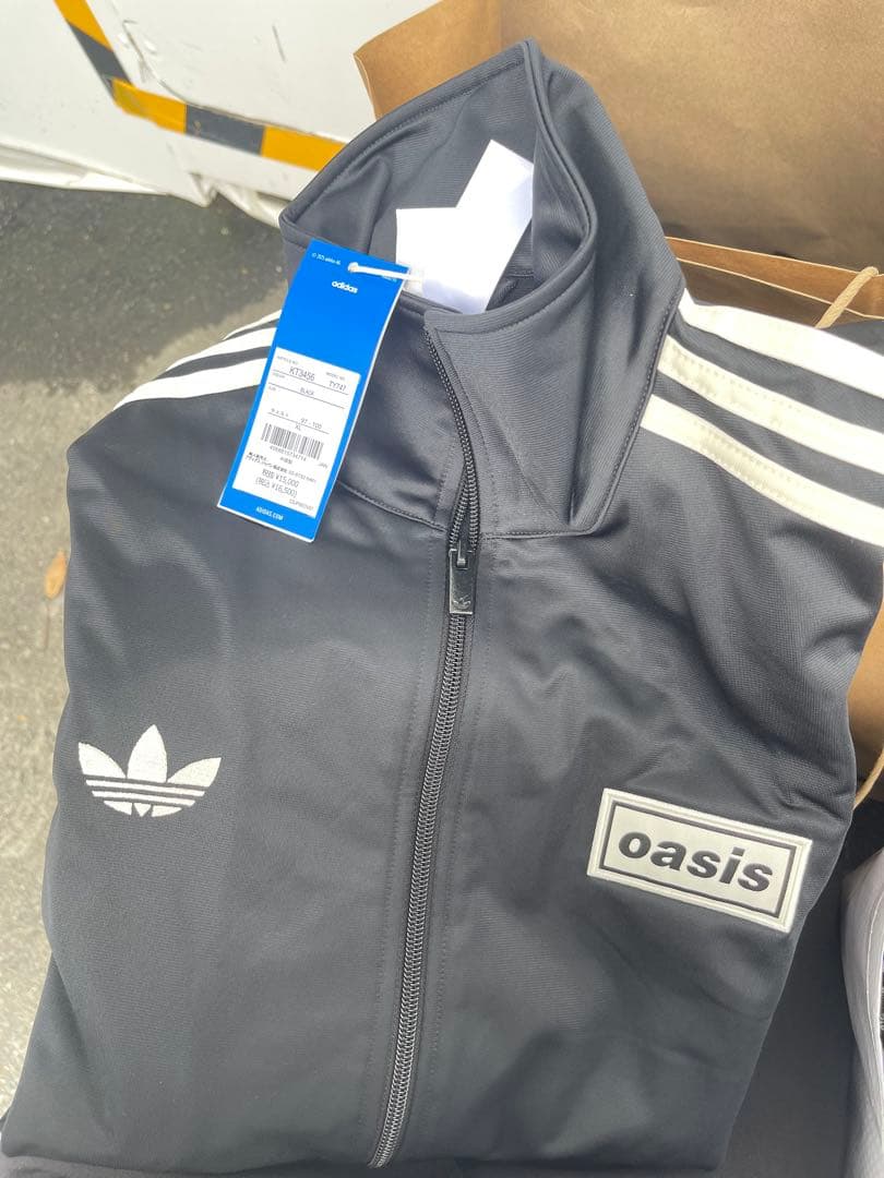 adidas oasis ジャージ black 新品タグ付き　SizeXl