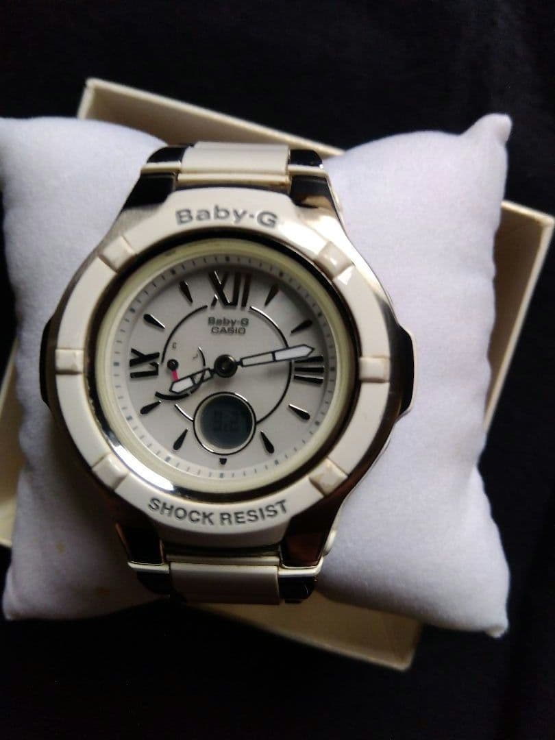 カシオ　電波ソーラー腕時計　BABY-G