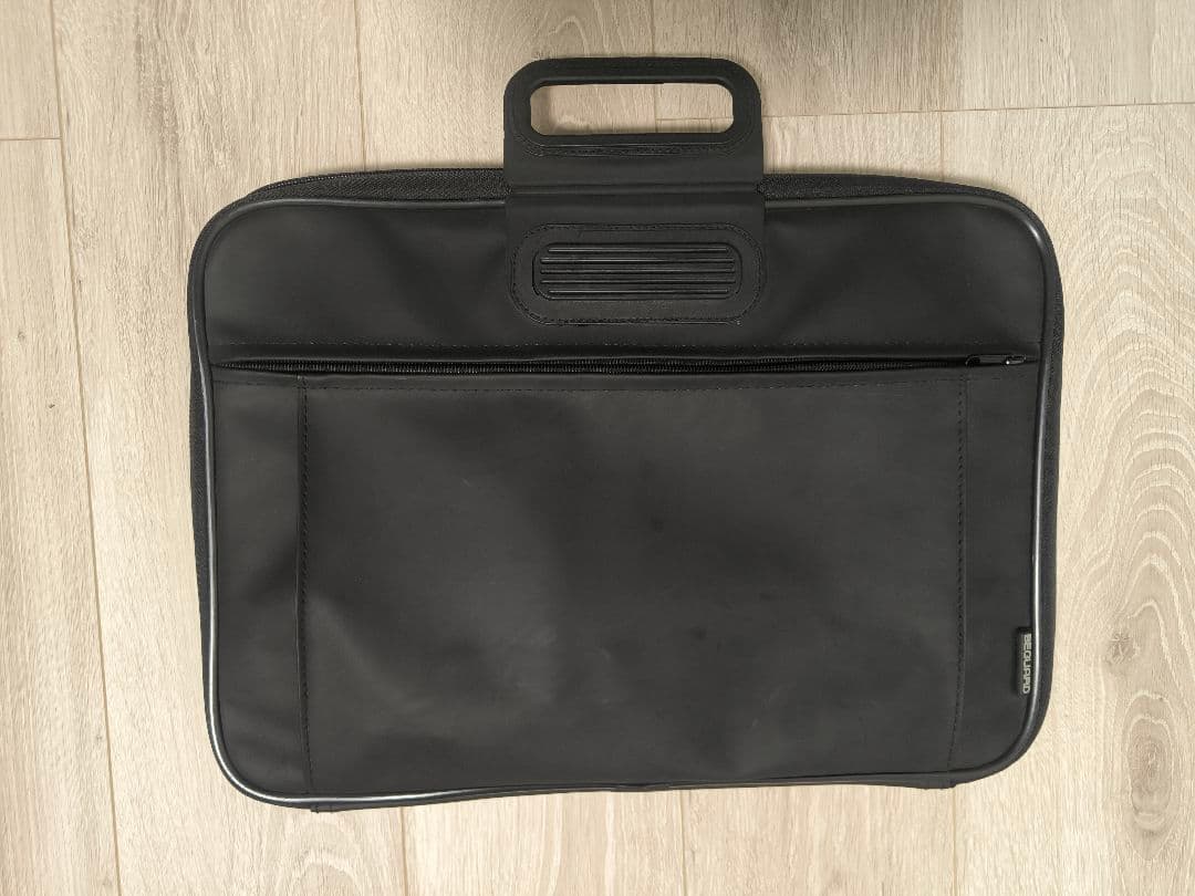 Lenovo V15 G2 Ryzen5 16GB SSD256GB ケース付