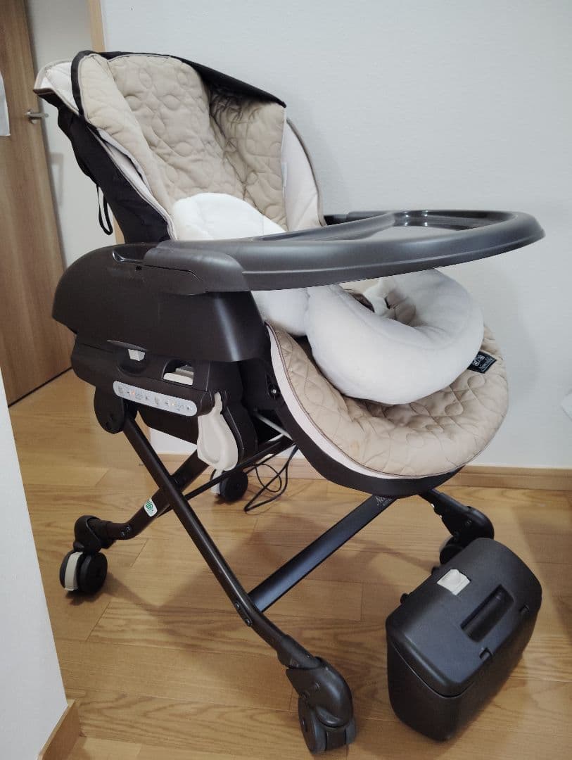 【極美品✨ 】Combi コンビ ネムリラAT 自動　 WHITE LABEL