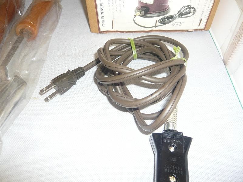 新品完全未使用　 タキイ和裁電化鏝 和裁コテ 和裁こて　タキイ製　鏝２本付