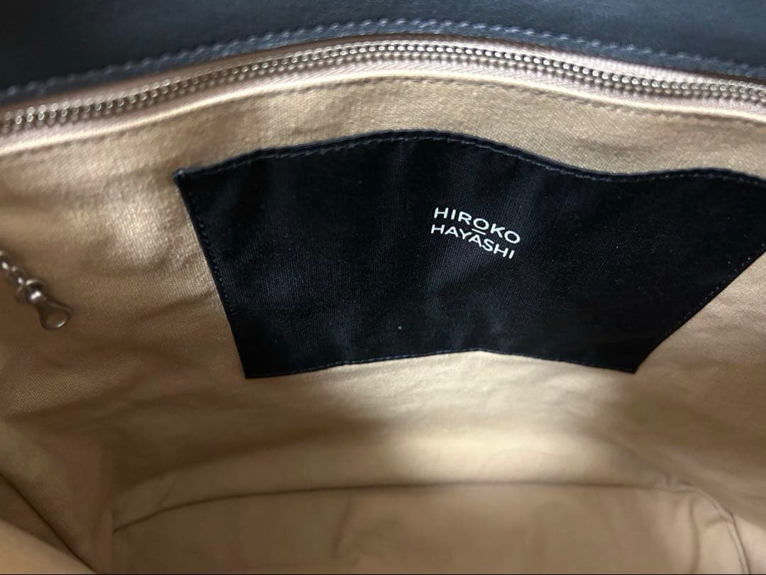 CARDINALE(カルディナーレ)ワンショルダーバッグ